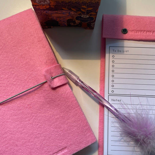 A5 Bright Pink Felt Refillable desk notepad - with lined paper tear off insert